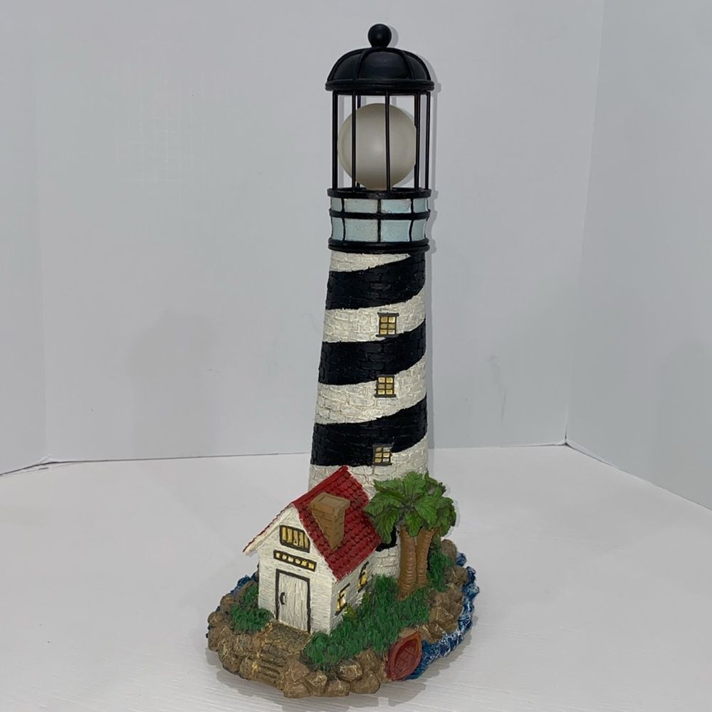 Vintage Florida Lighthouse Plays Music And Lights Up Red With Attached Cottage - Picture 9 of 11
